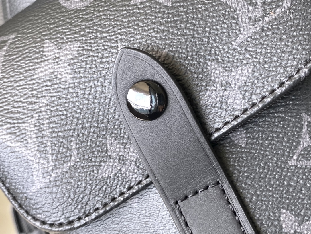 LV CHRISTOPHER BACKPACK
