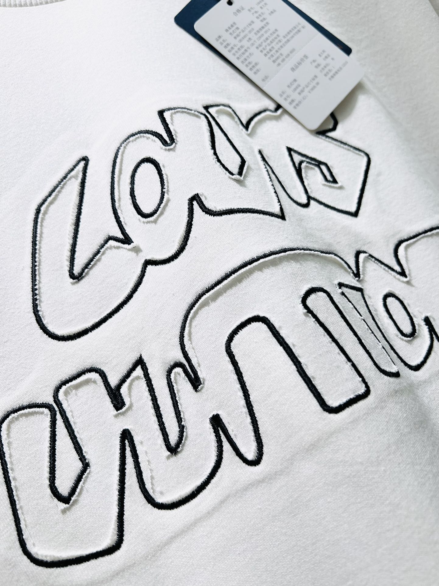 LV T-SHIRT