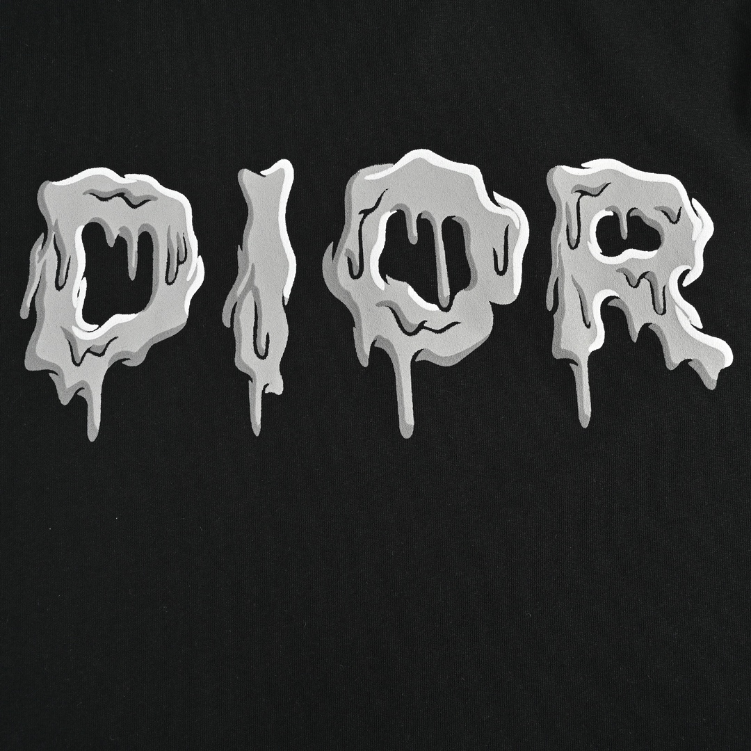 DIOR T-SHIRT