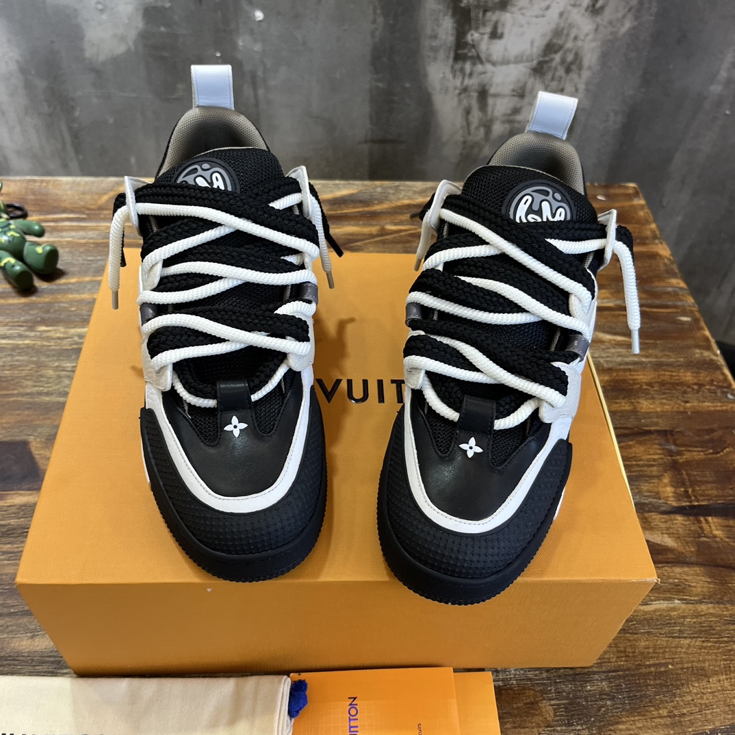 LOUIS VUITTON TRAINERS