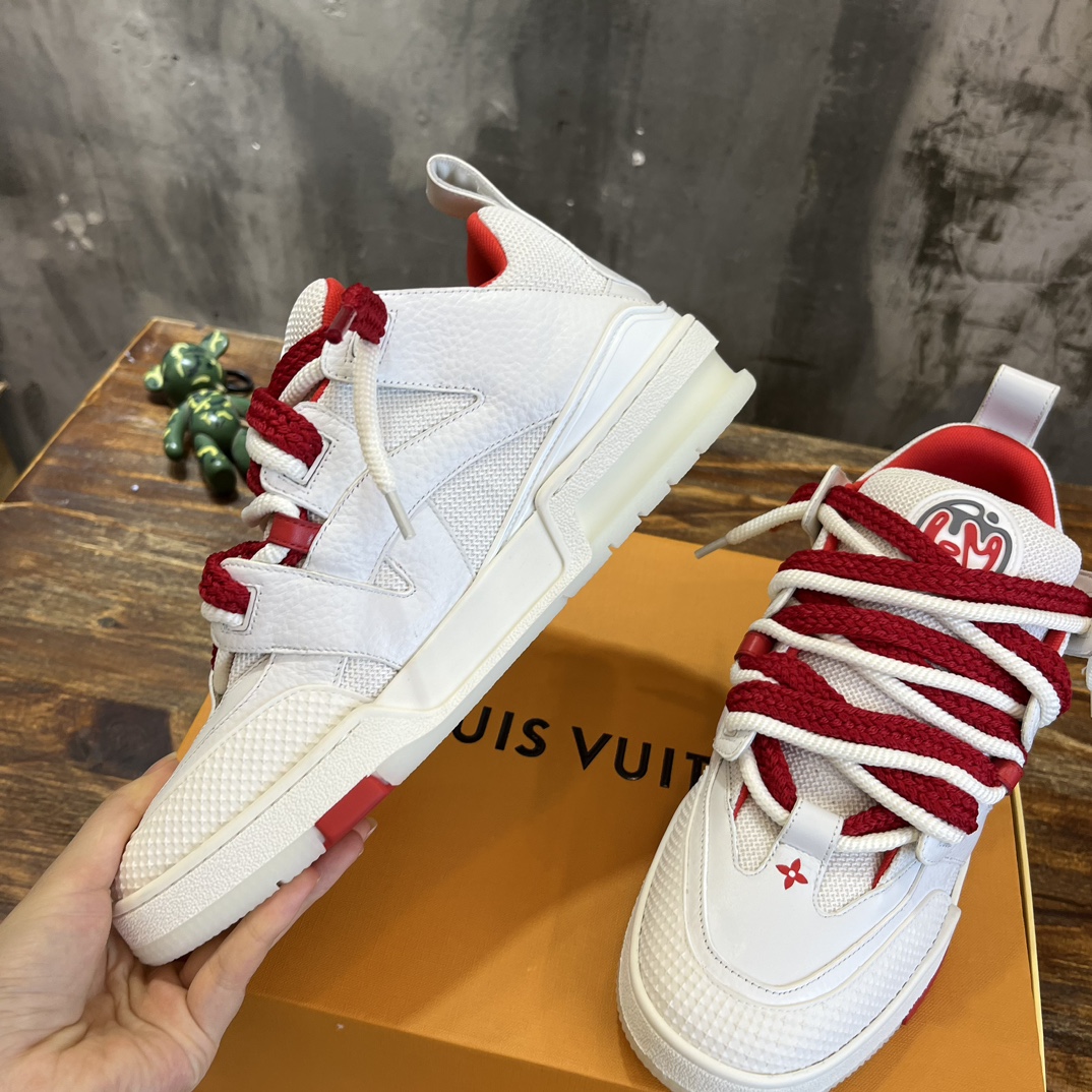 LOUIS VUITTON TRAINERS