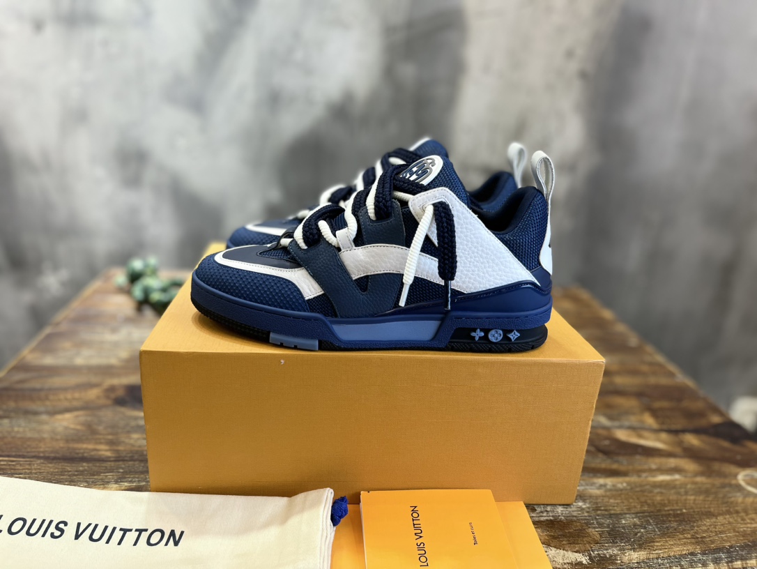 LOUIS VUITTON TRAINERS