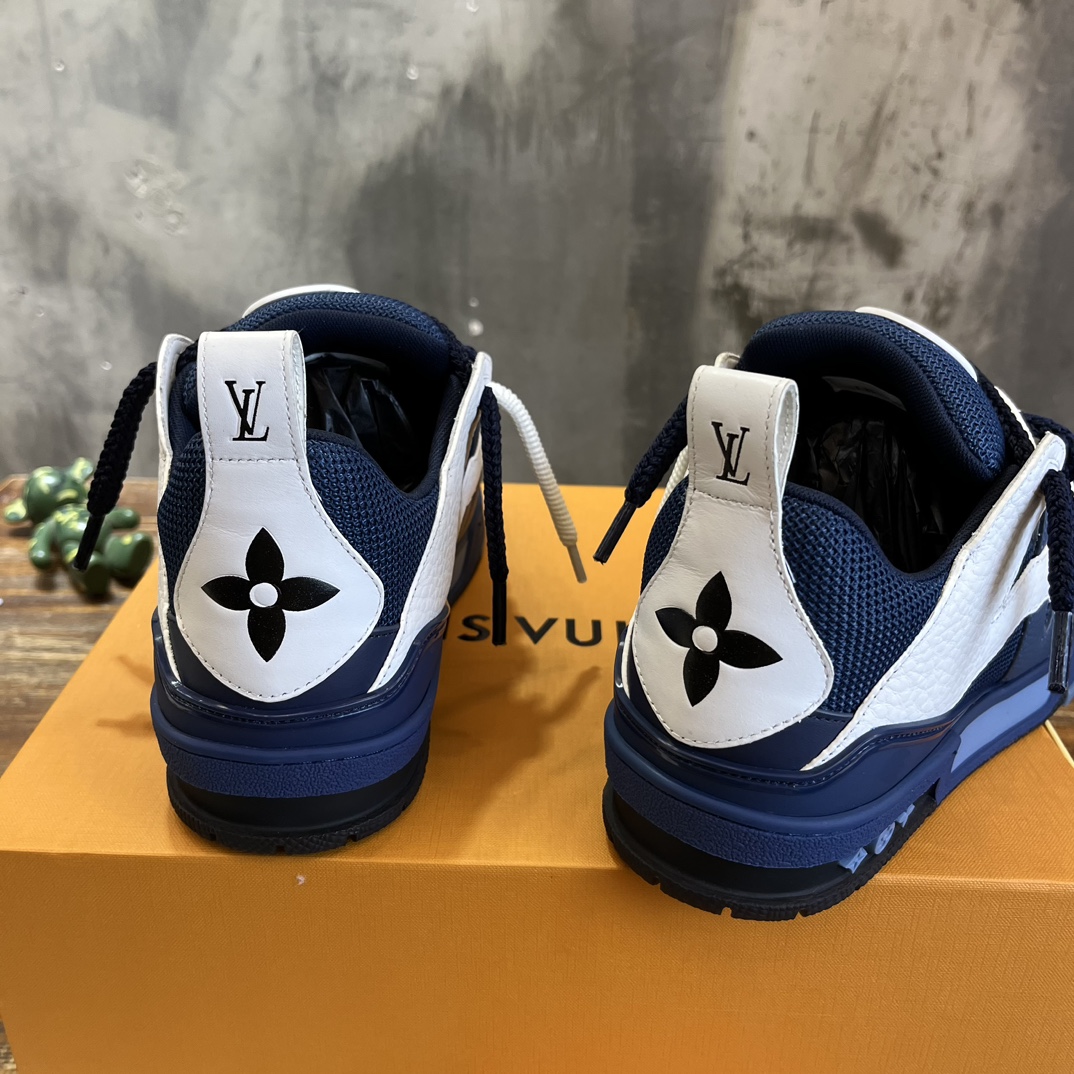 LOUIS VUITTON TRAINERS