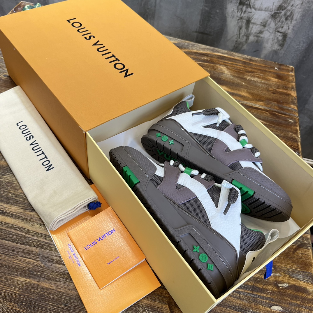 LOUIS VUITTON TRAINERS