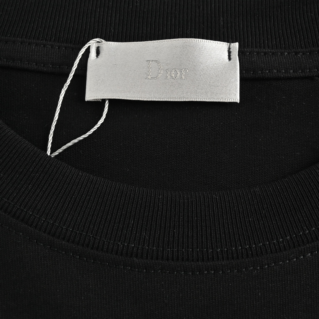 DIOR T-SHIRT
