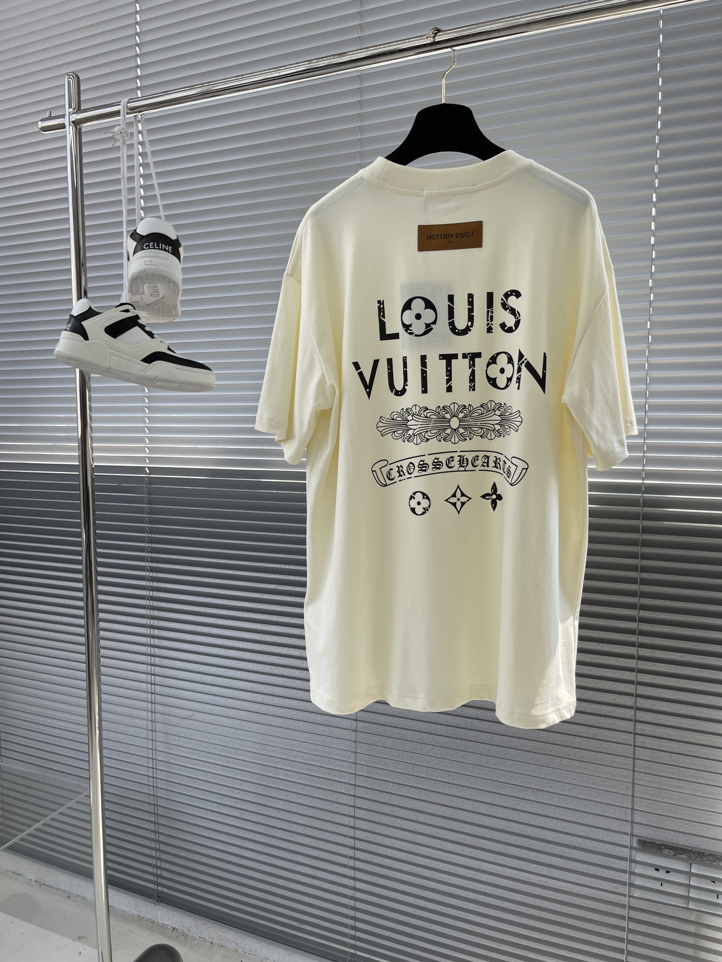LV T-Shirt