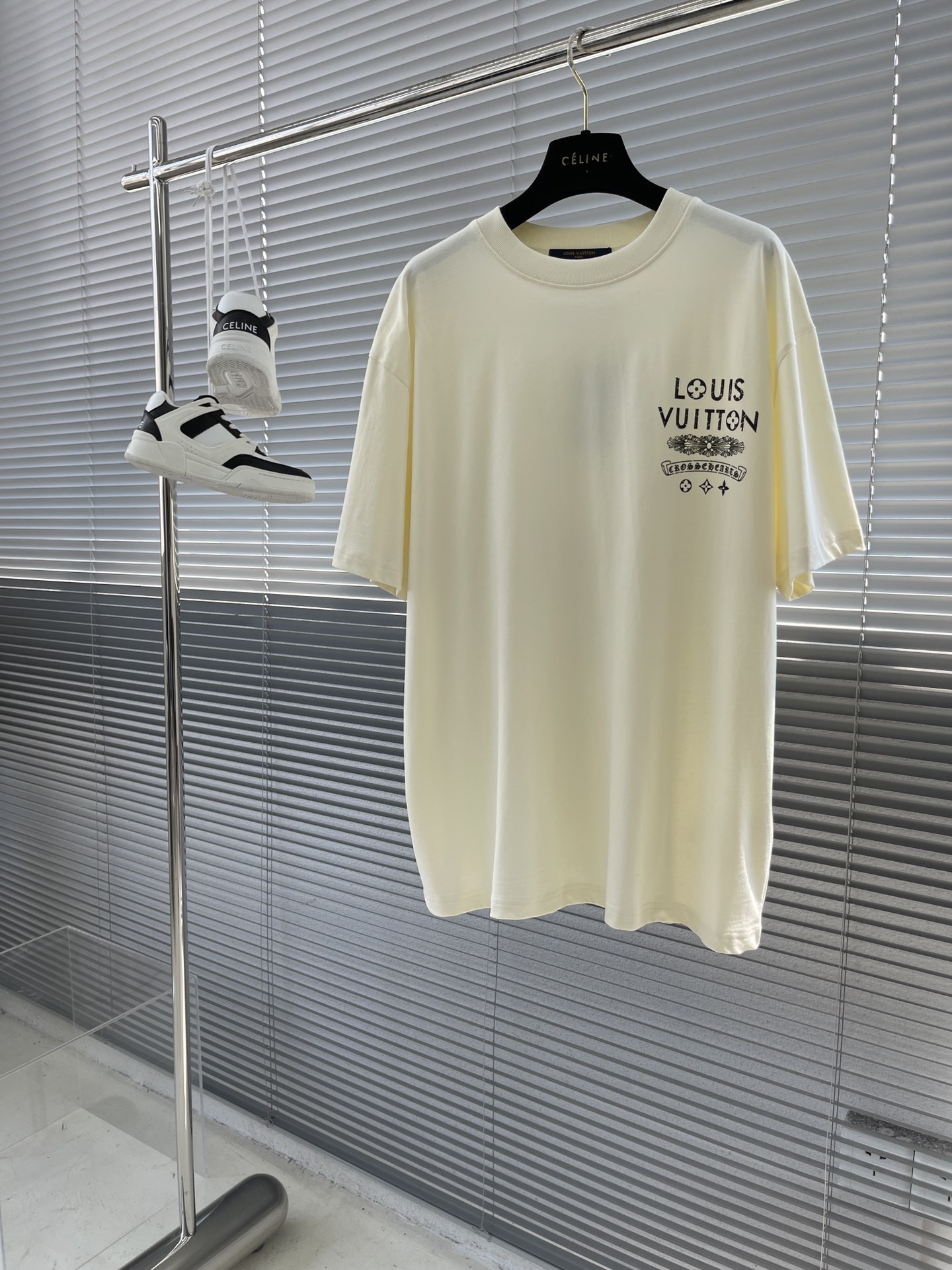LV T-Shirt