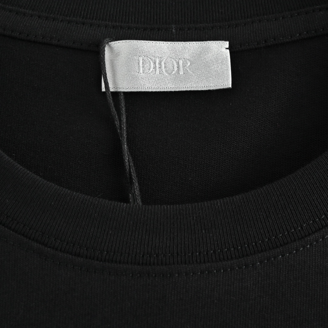 DIOR T-SHIRT
