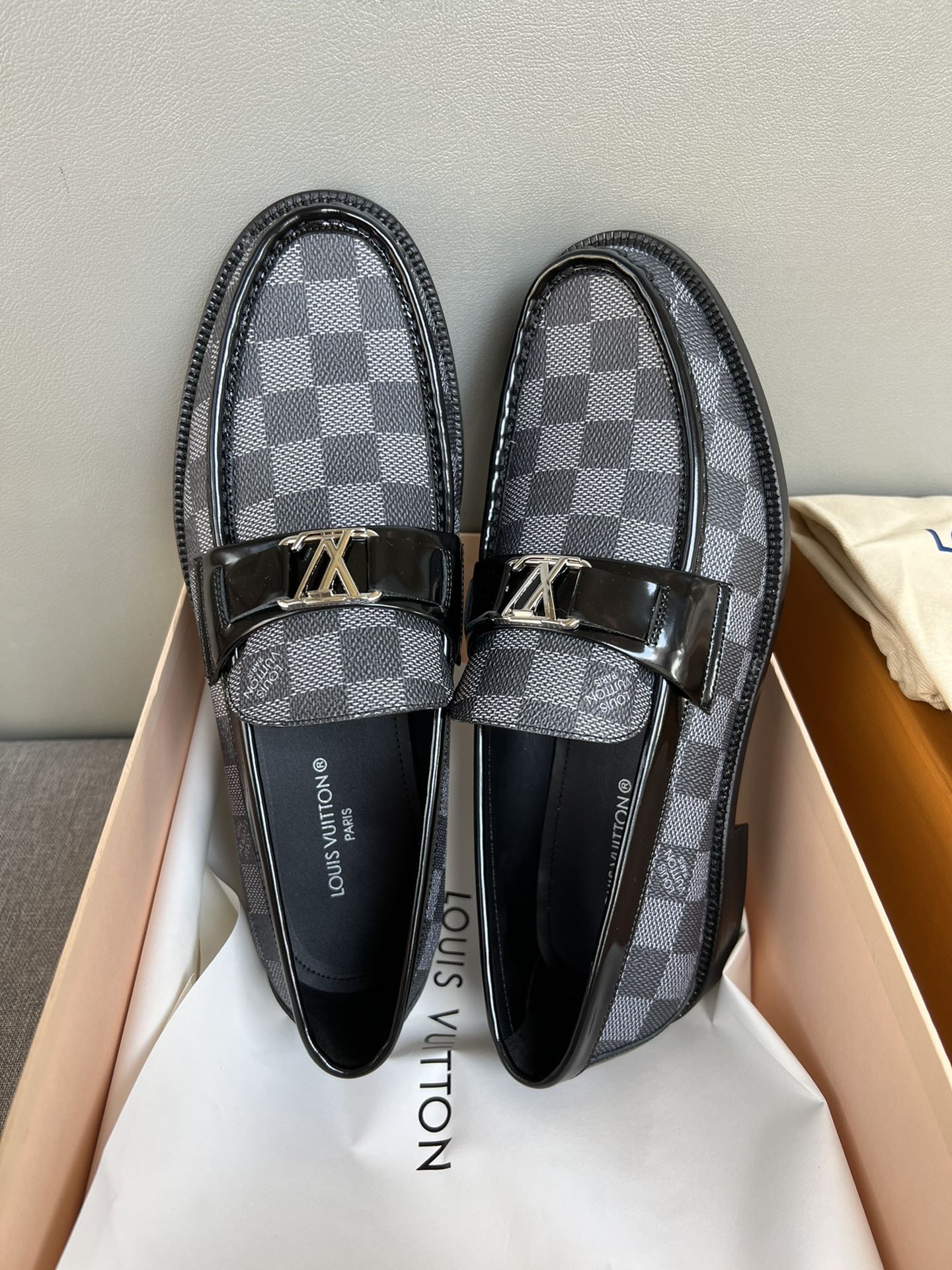LOUIS VUITTON SHOES