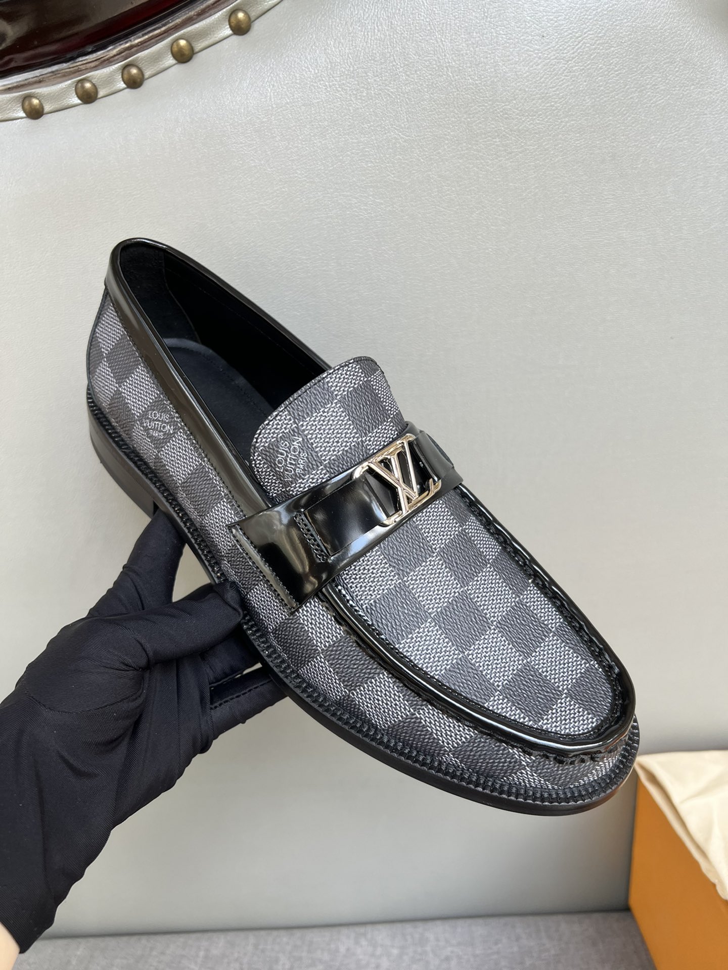 LOUIS VUITTON SHOES