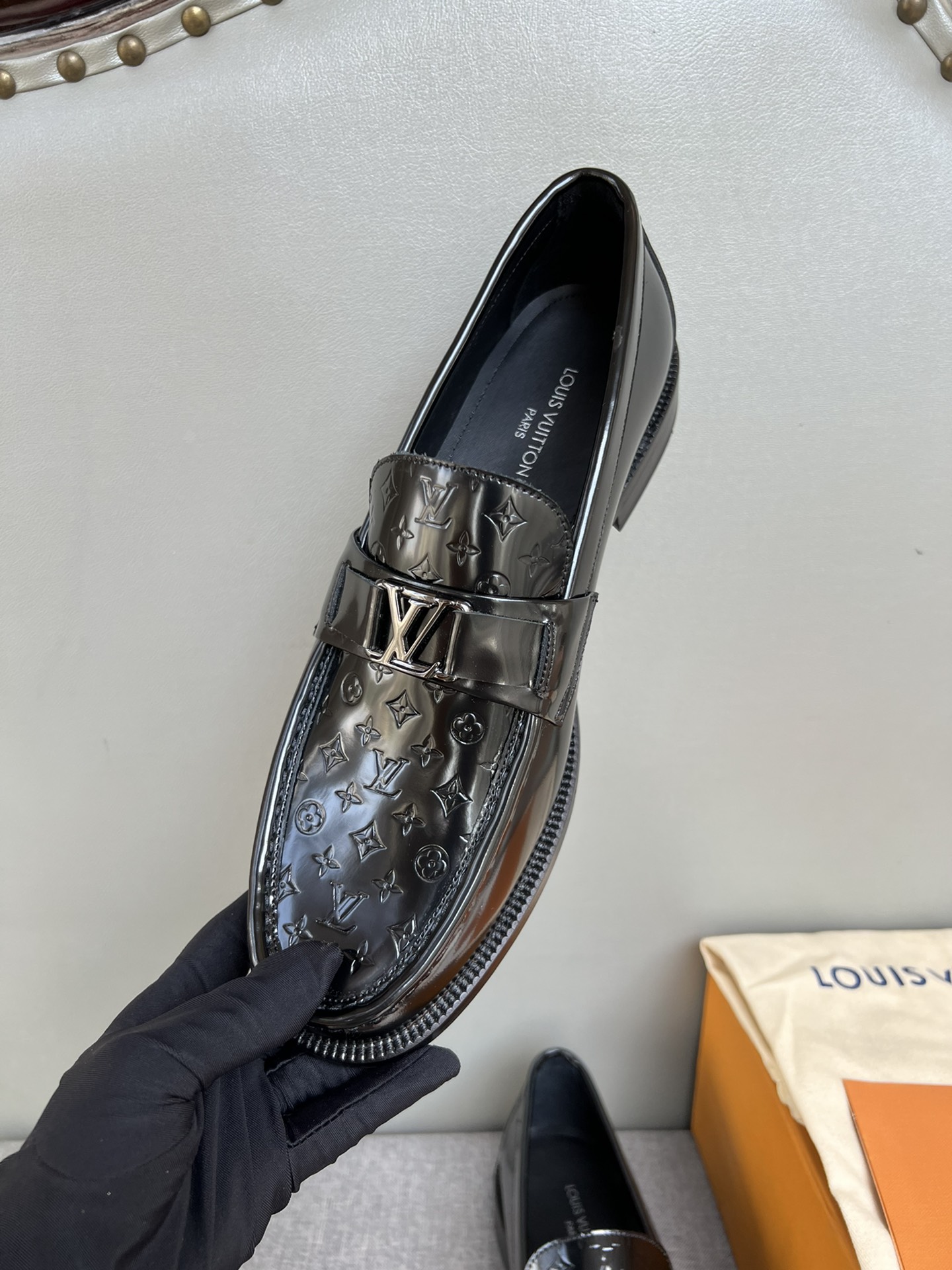 LOUIS VUITTON SHOES