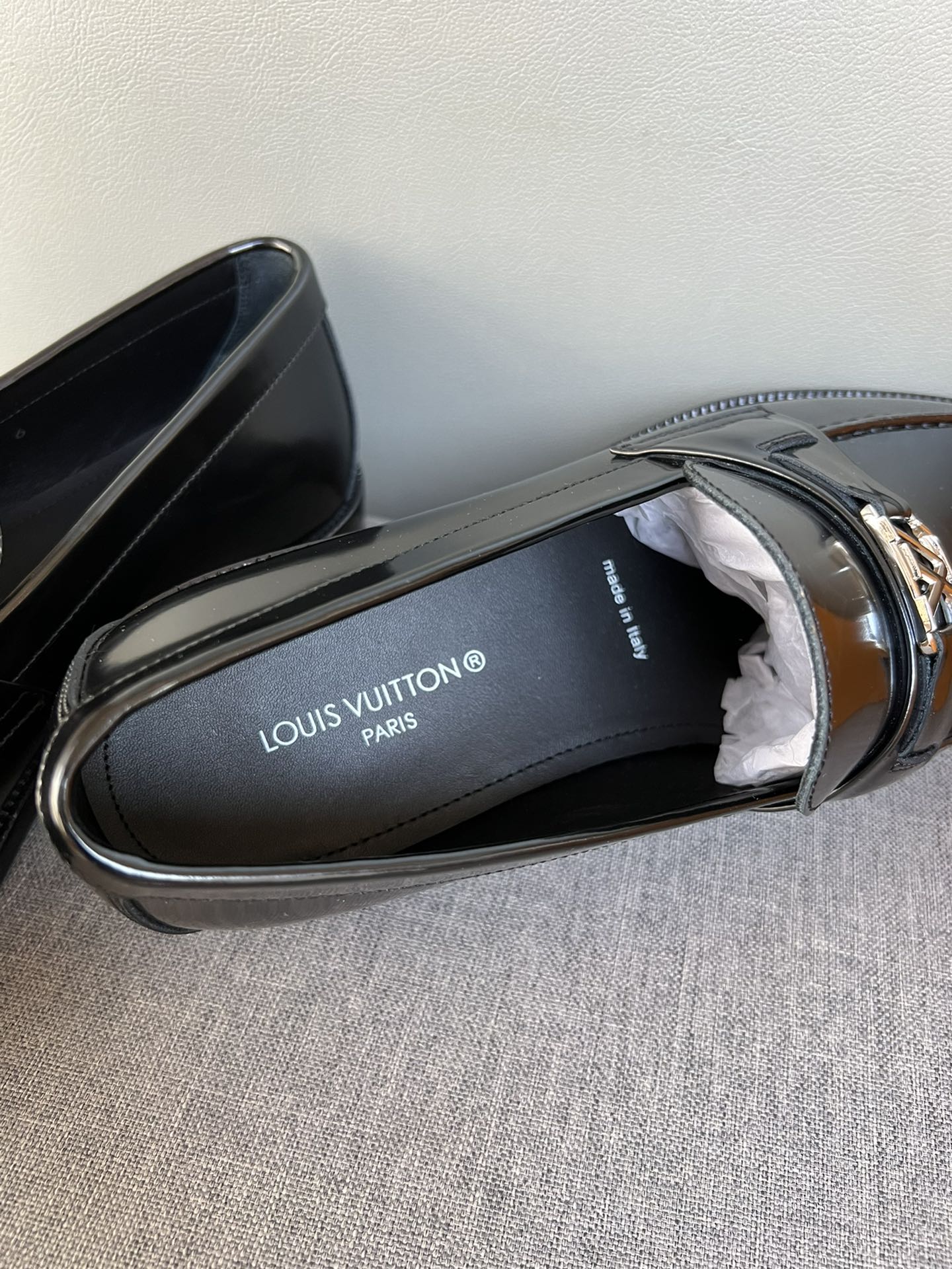 LOUIS VUITTON SHOES