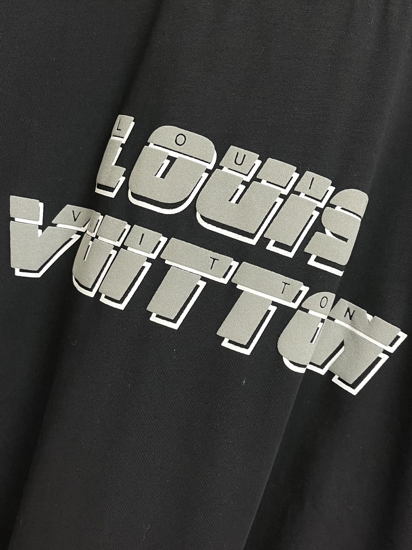 LV T-Shirt