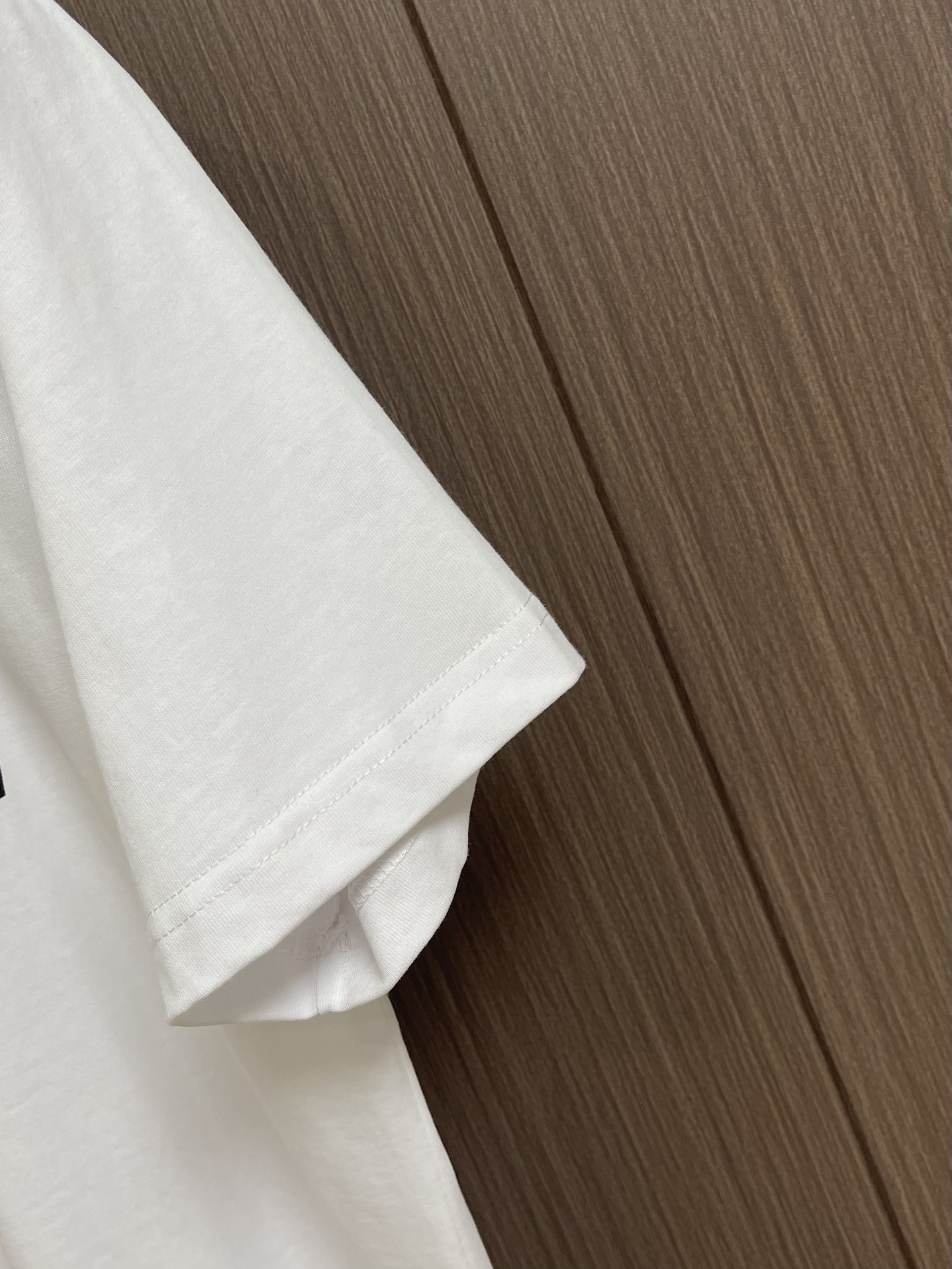 LV T-Shirt