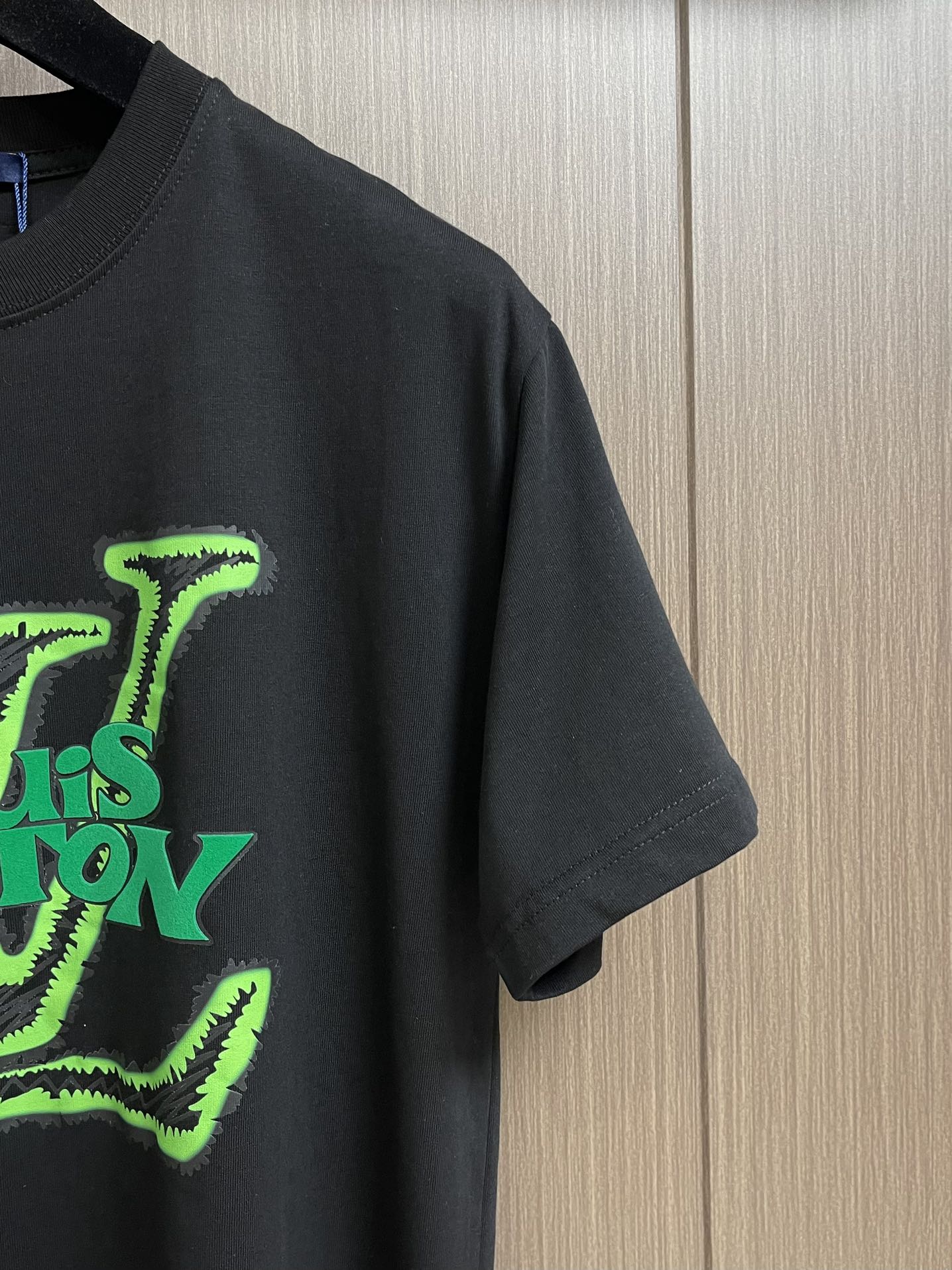 LV T-Shirt