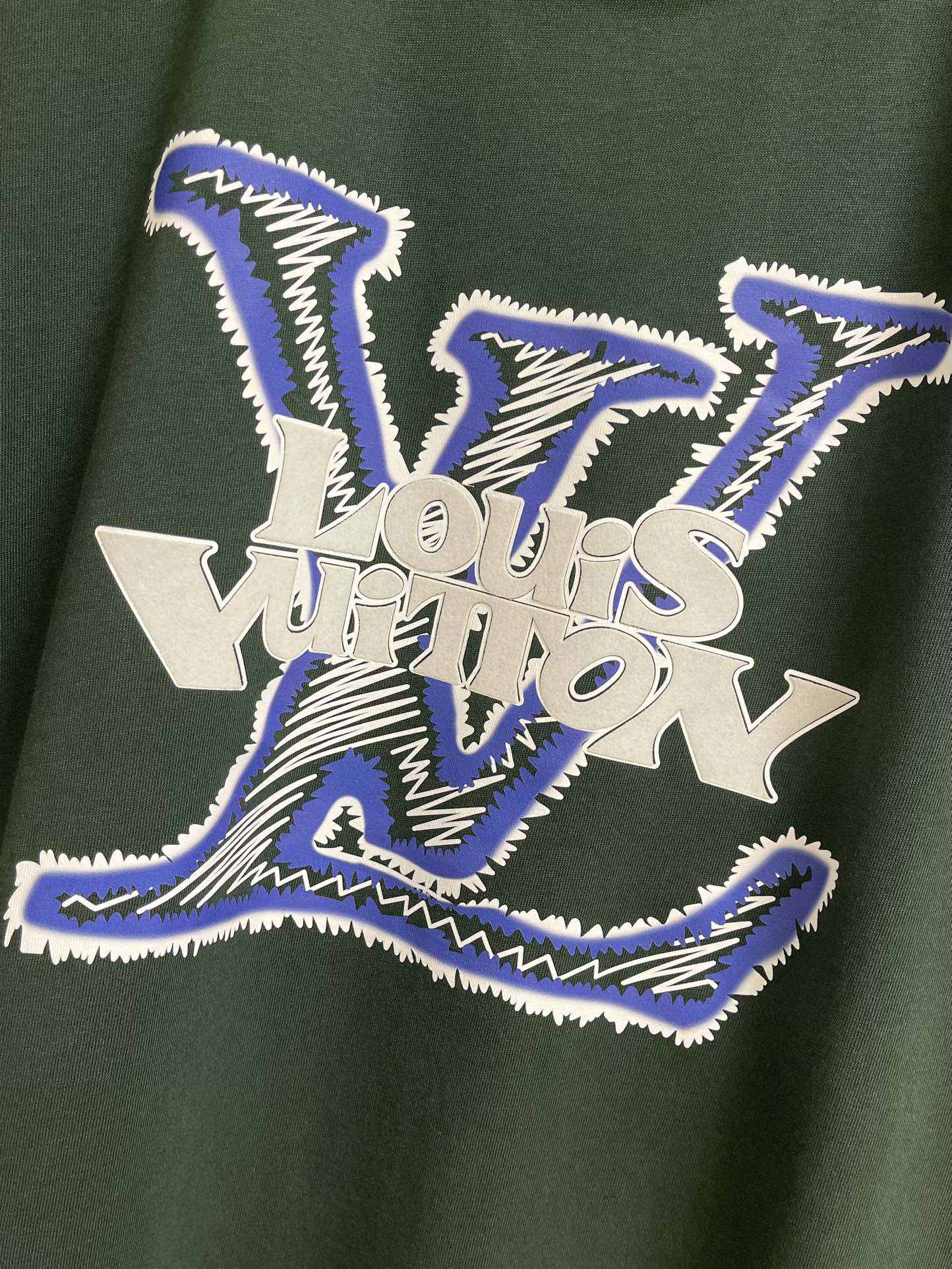 LV T-Shirt
