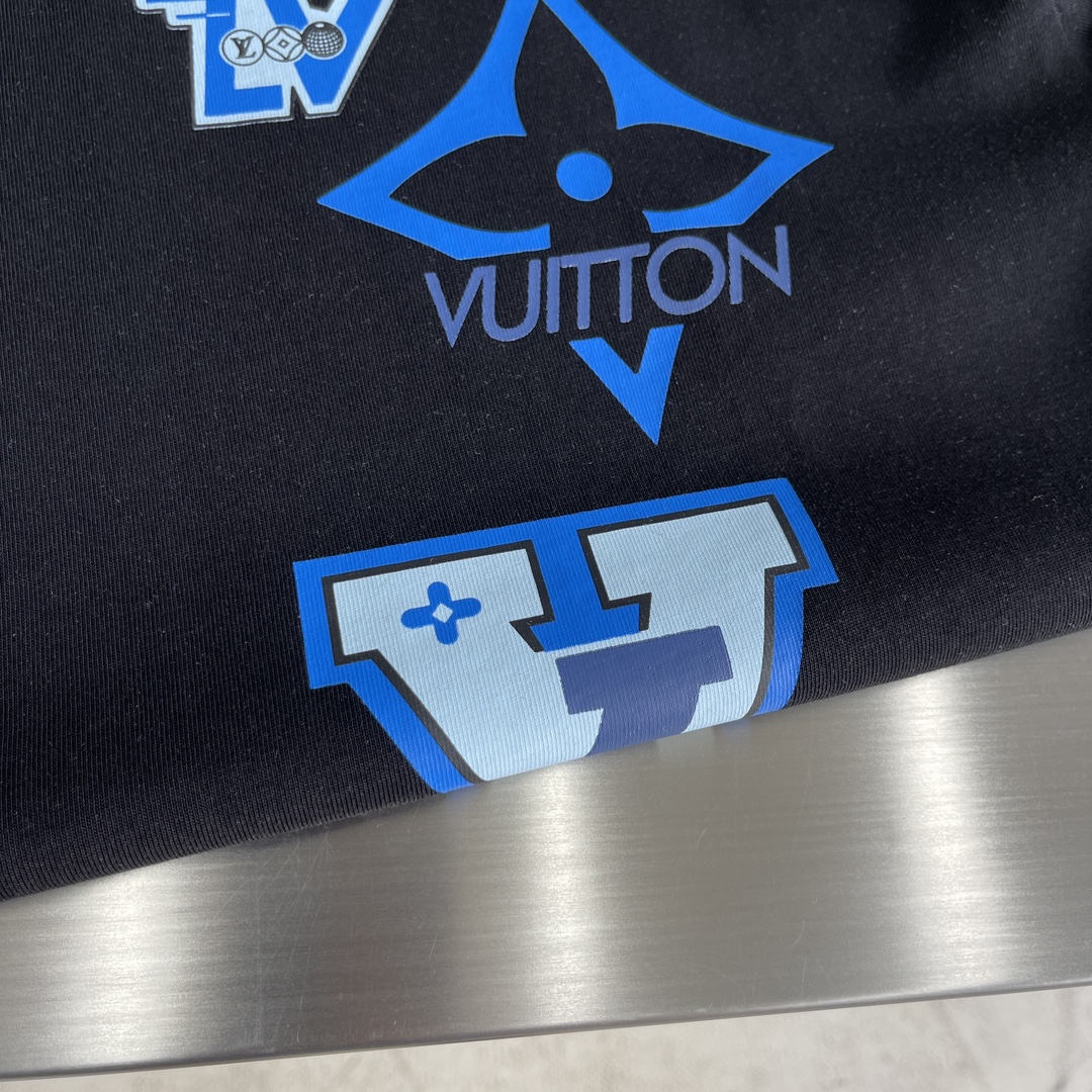 LV T-Shirt