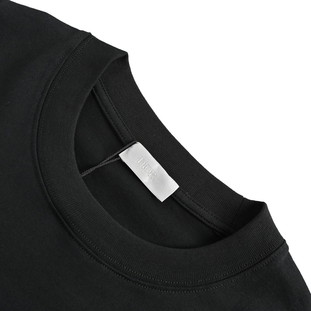 DIOR T-SHIRT