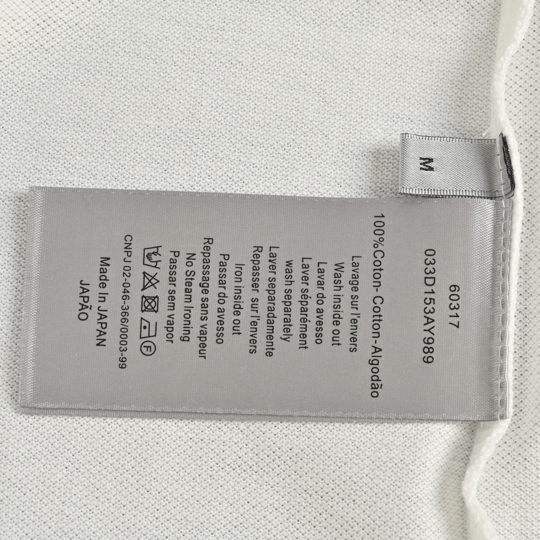 DIOR T-SHIRT