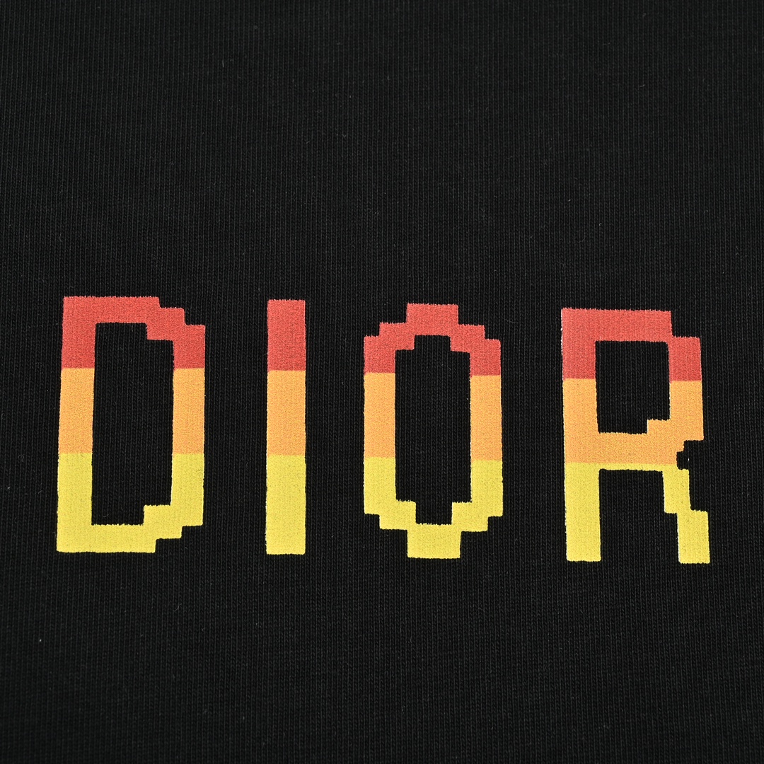DIOR T-SHIRT 
