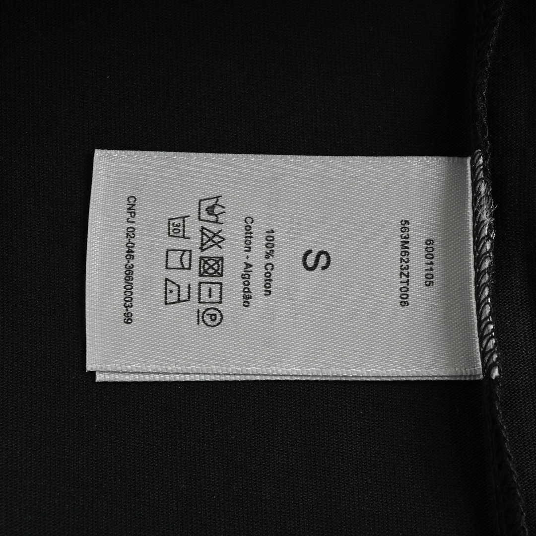 DIOR T-SHIRT 