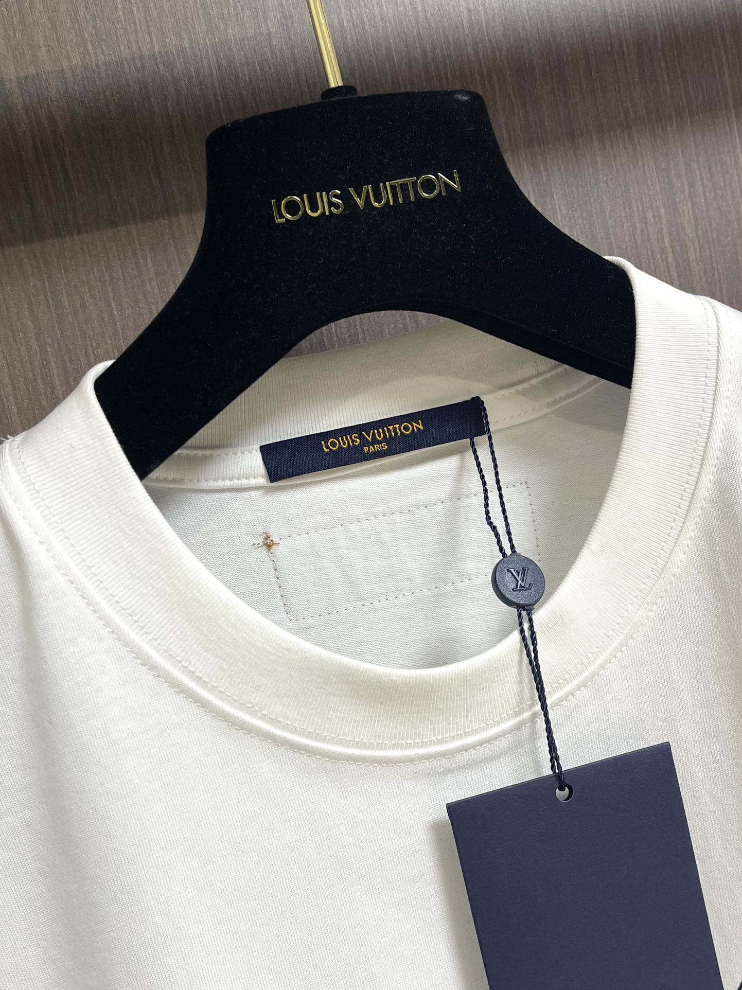 LV T-Shirt