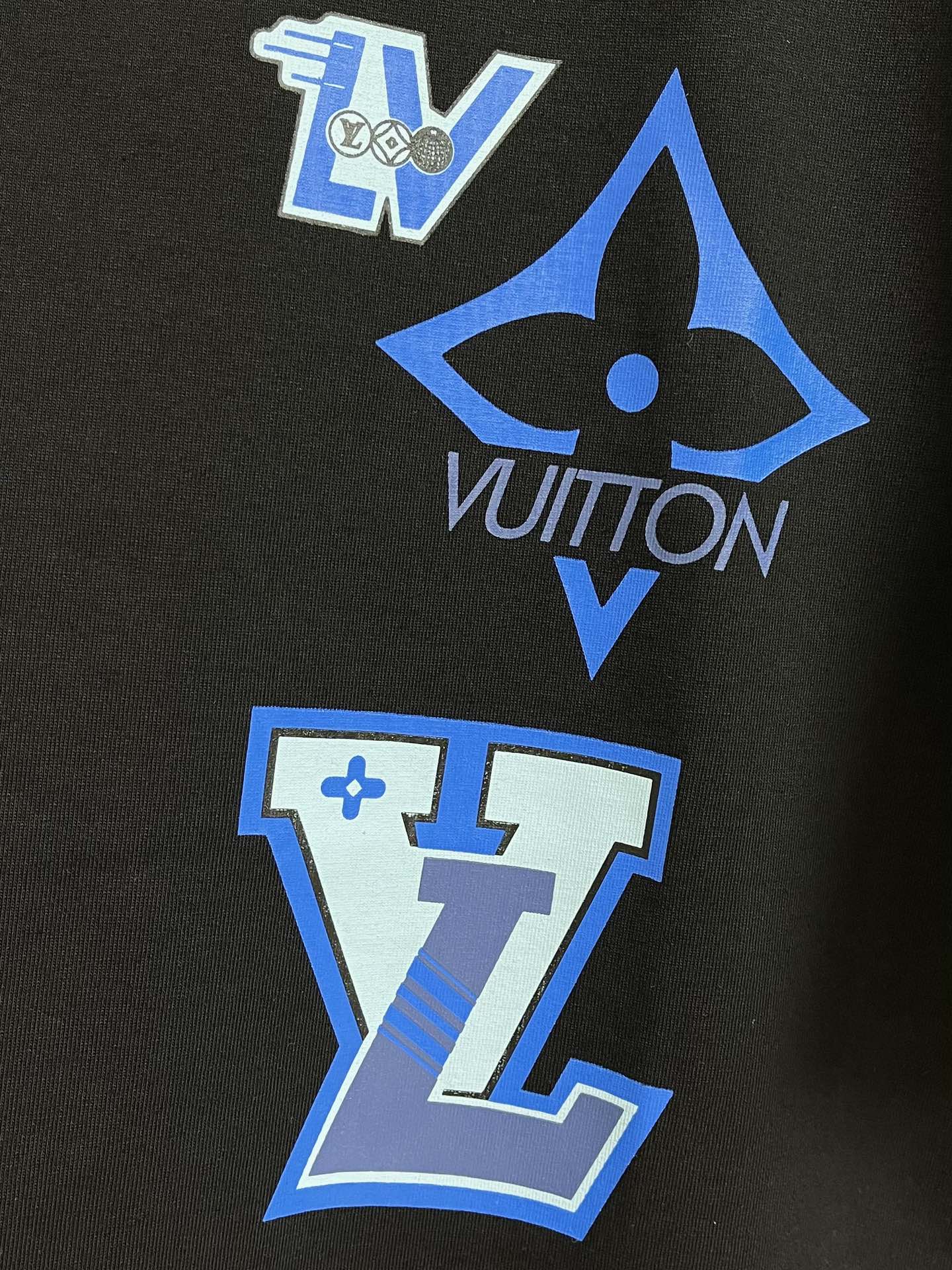 LV T-Shirt