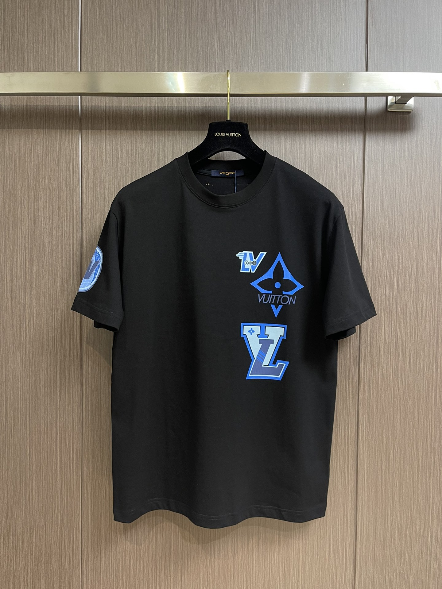 LV T-Shirt