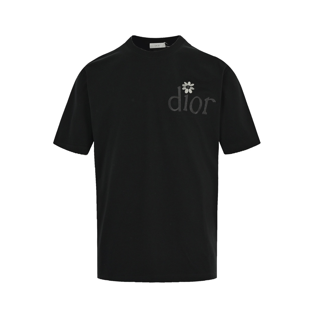 DIOR T-SHIRT