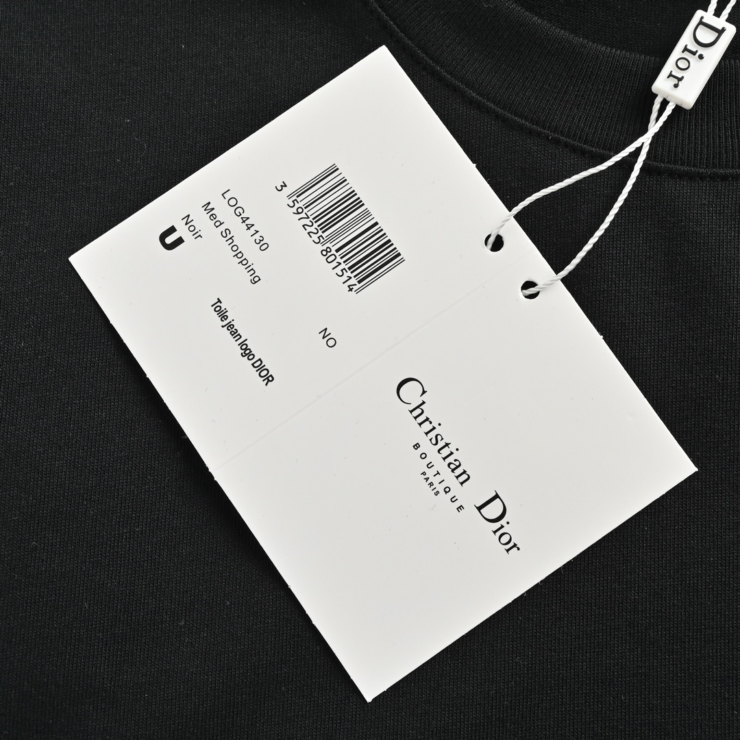 DIOR T-SHIRT