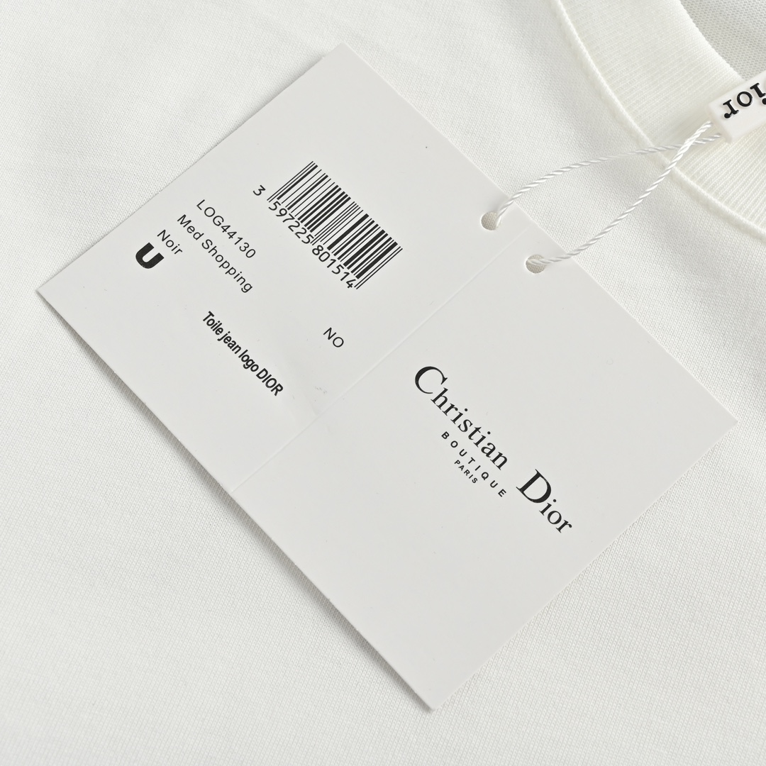 DIOR T-SHIRT