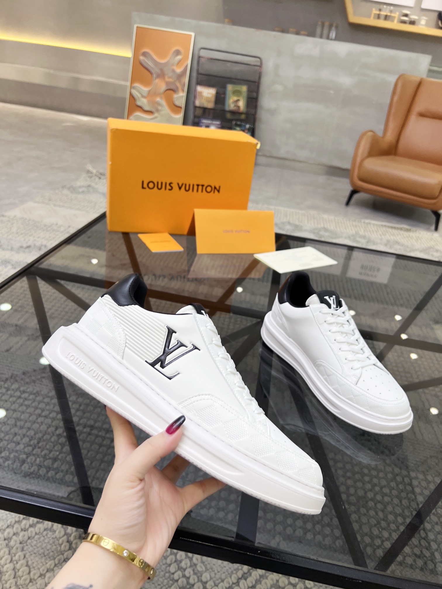 LOUIS VUITTON SHOES