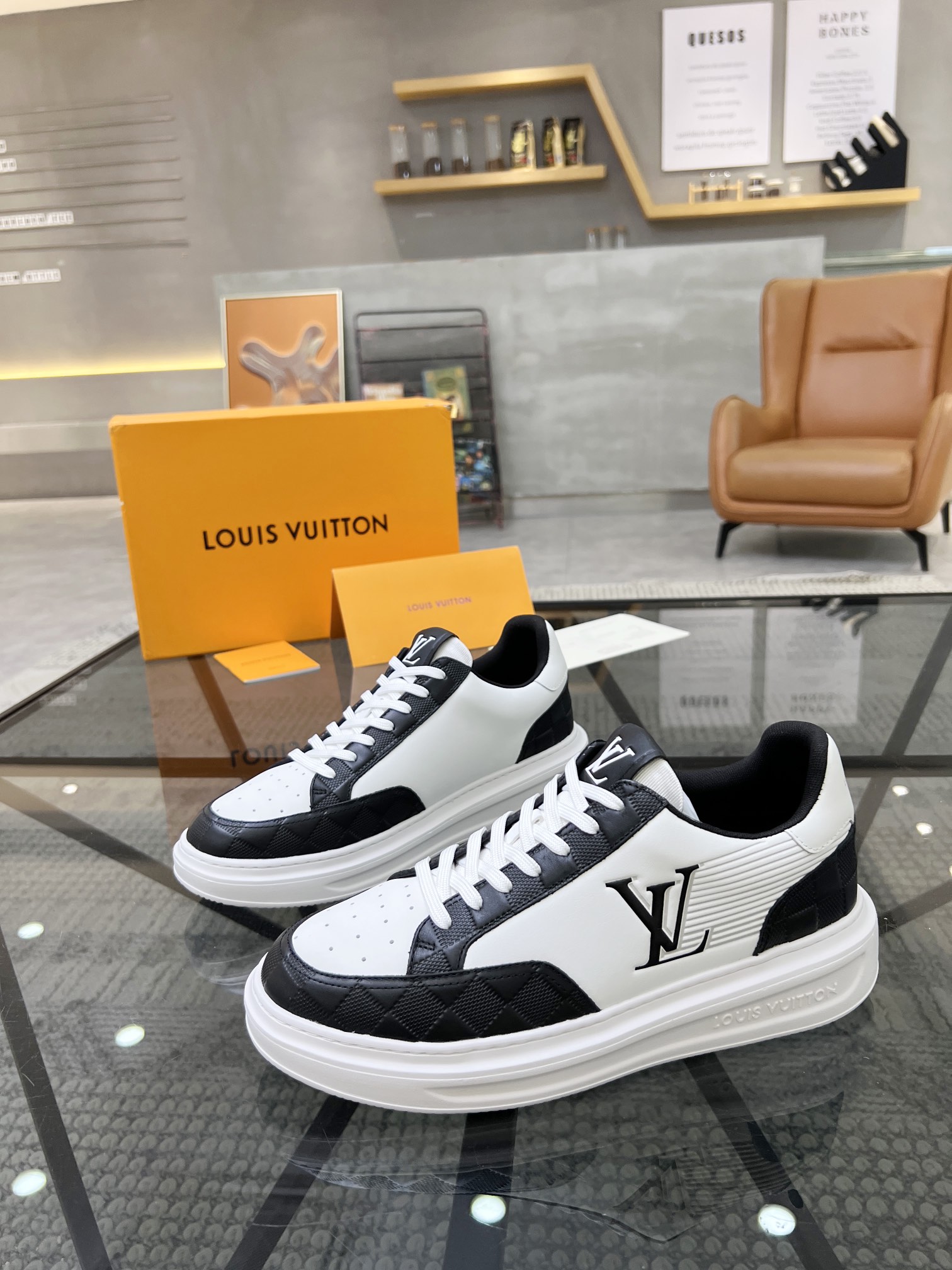 LOUIS VUITTON SHOES 