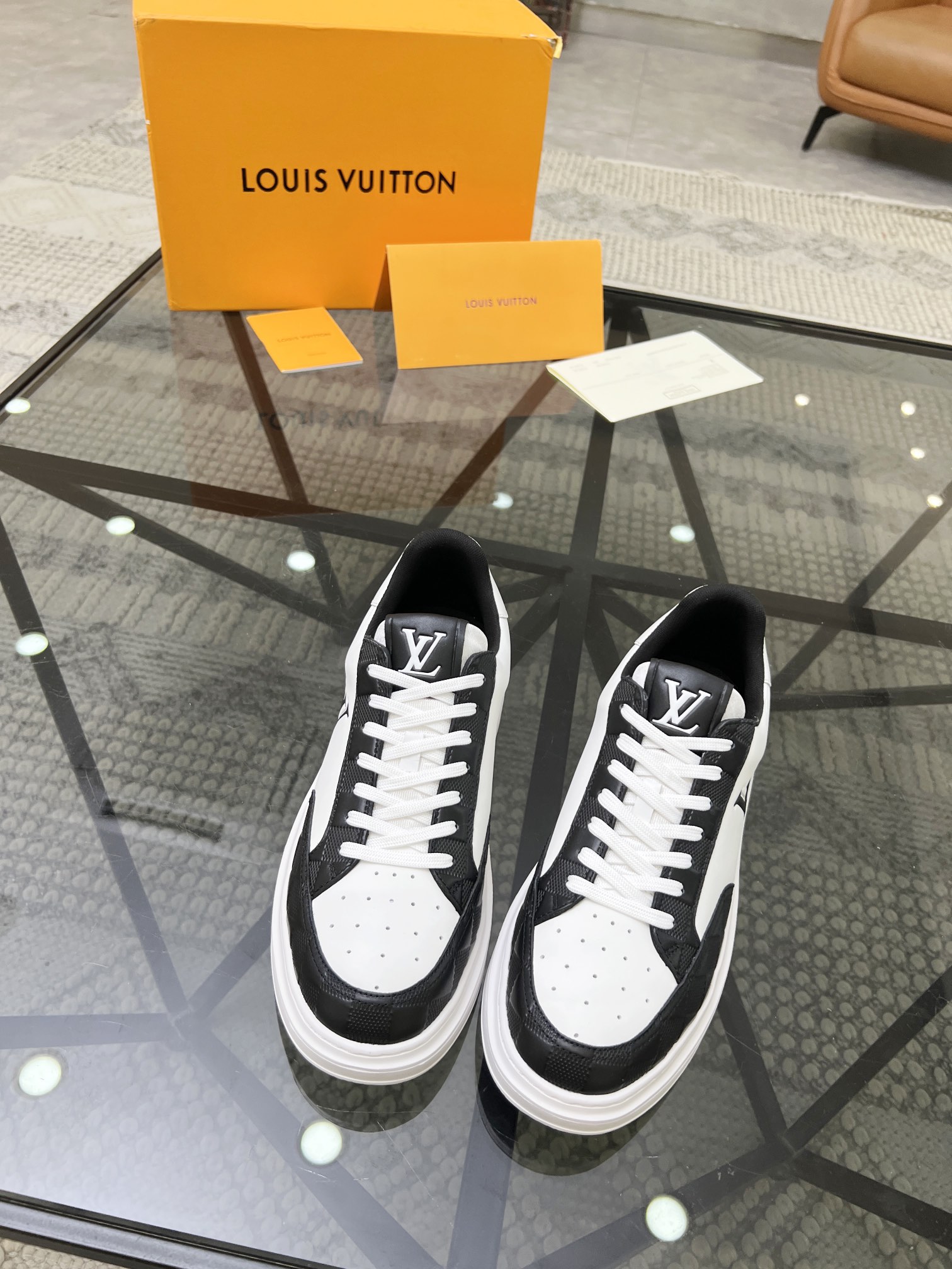 LOUIS VUITTON SHOES 