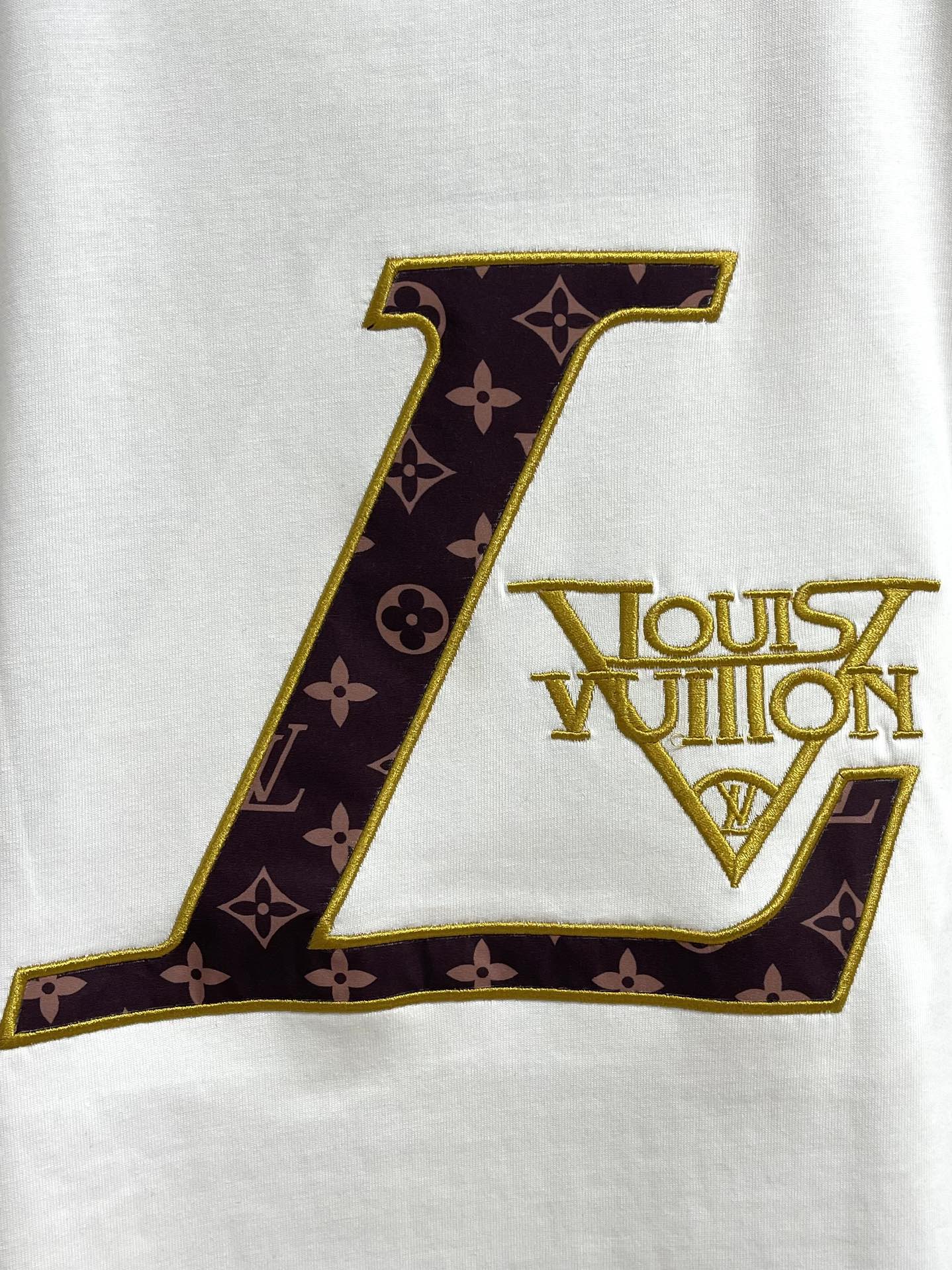 LV T-Shirt