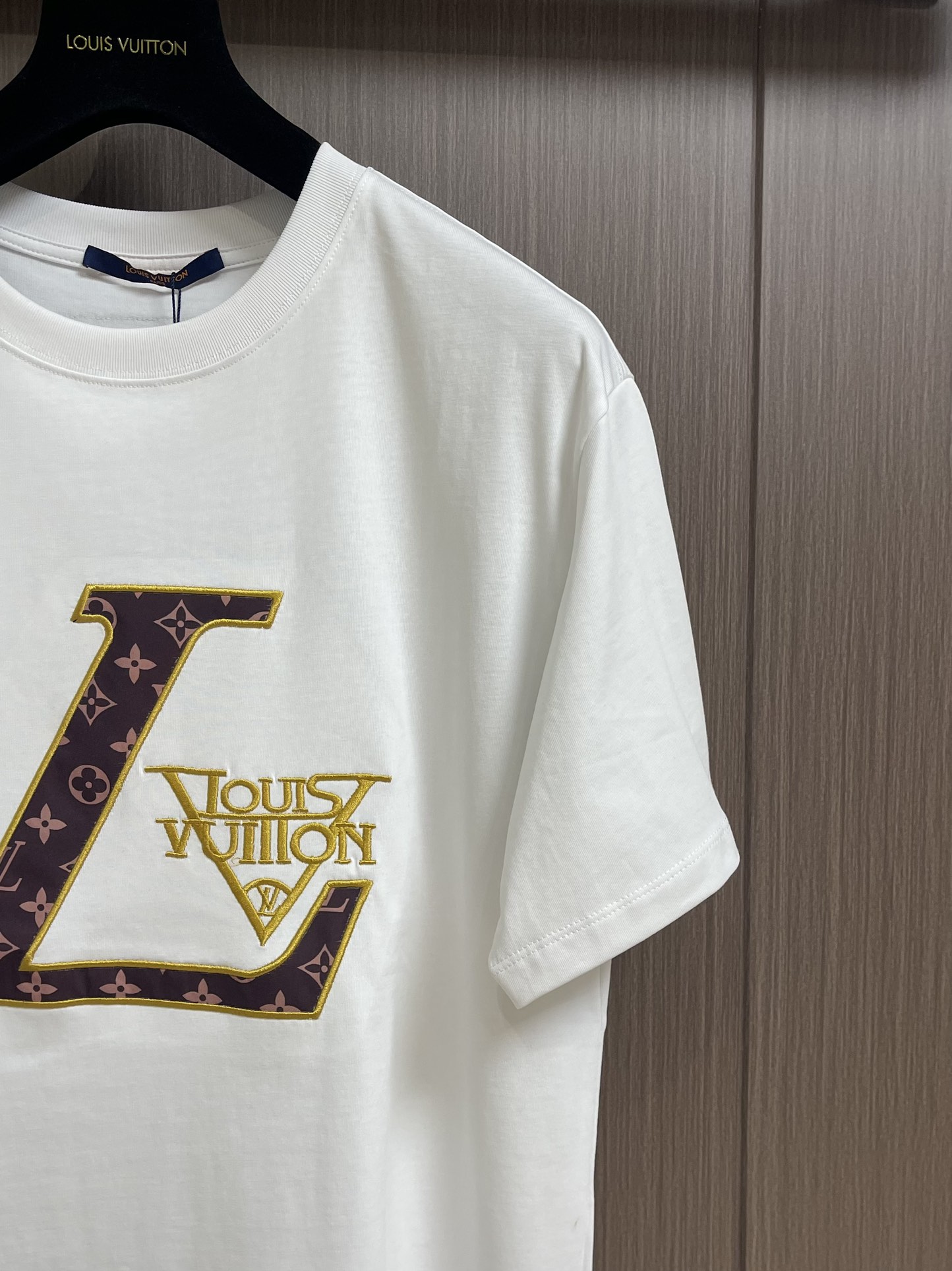 LV T-Shirt