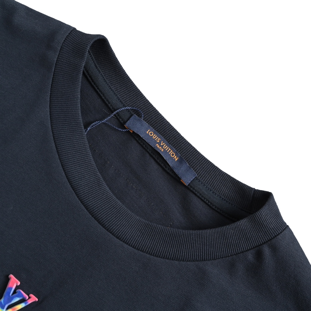 LV T-Shirt