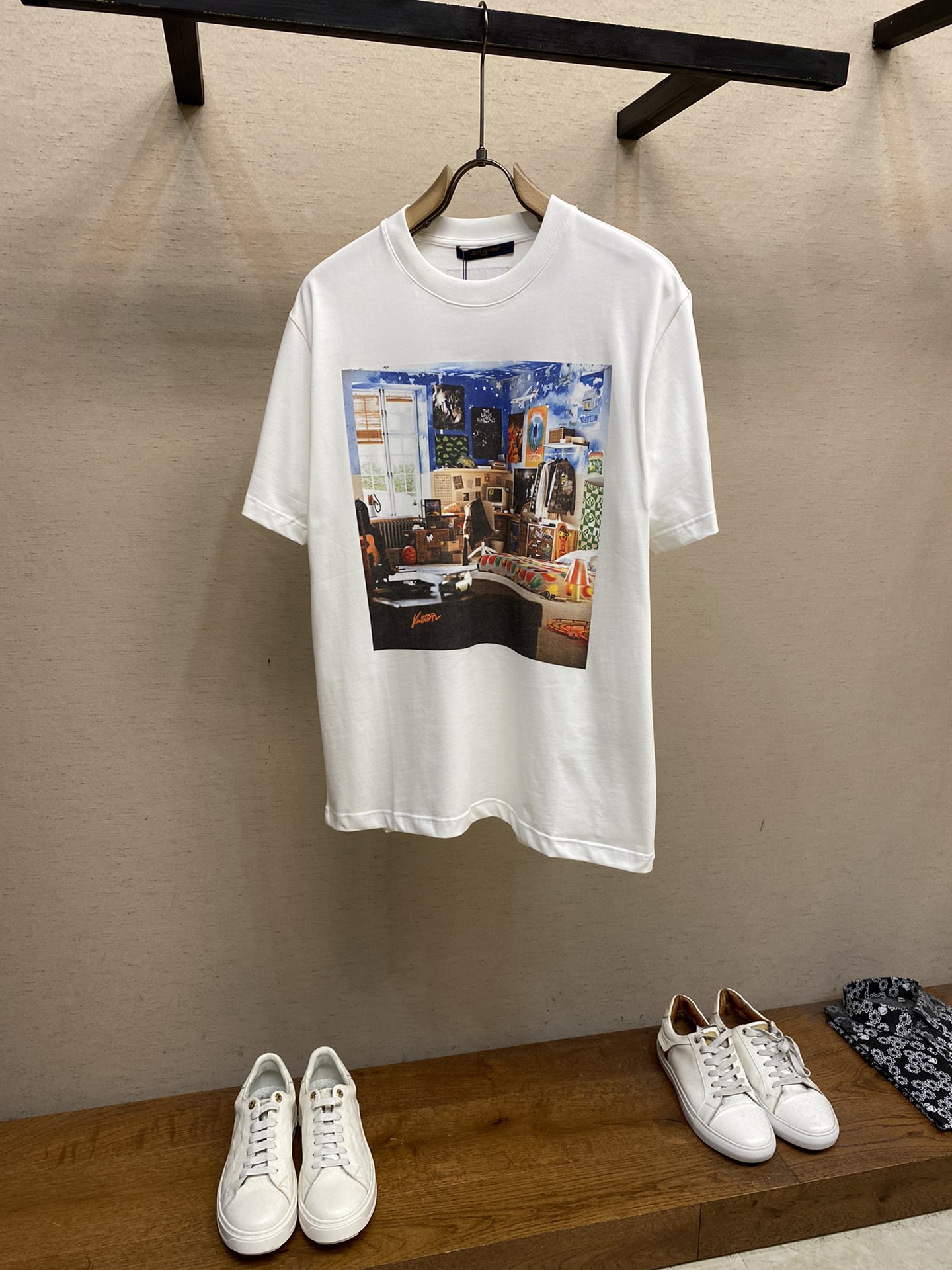 LV T-Shirt