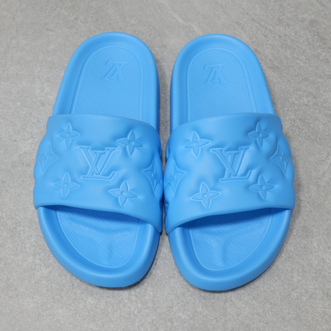 LOUIS VUITTON SLIPPERS