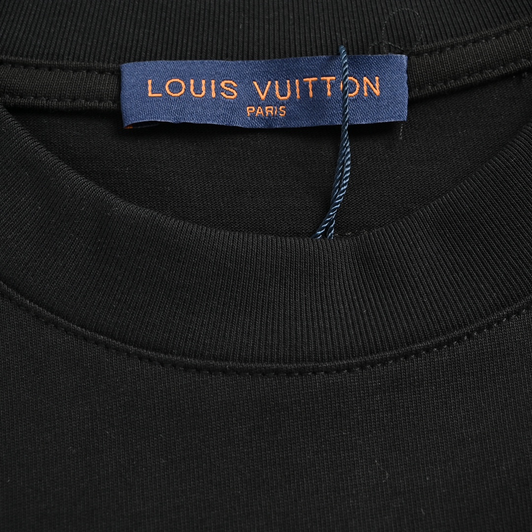 LV T-Shirt