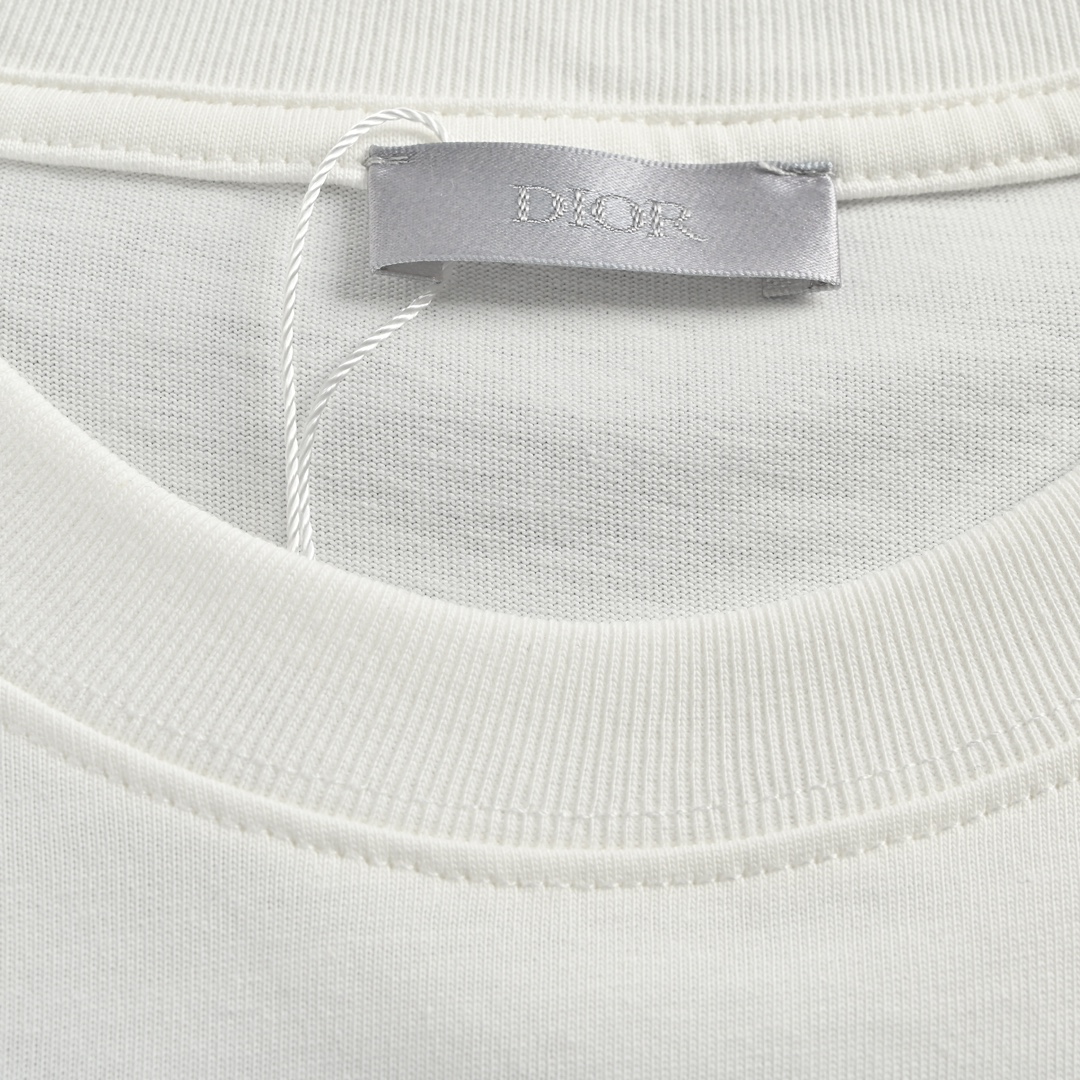 DIOR T-SHIRT