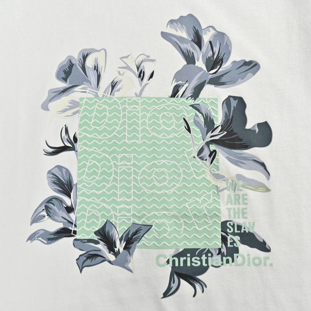 DIOR T-SHIRT