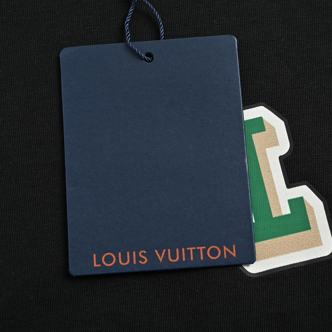 LV T-Shirt