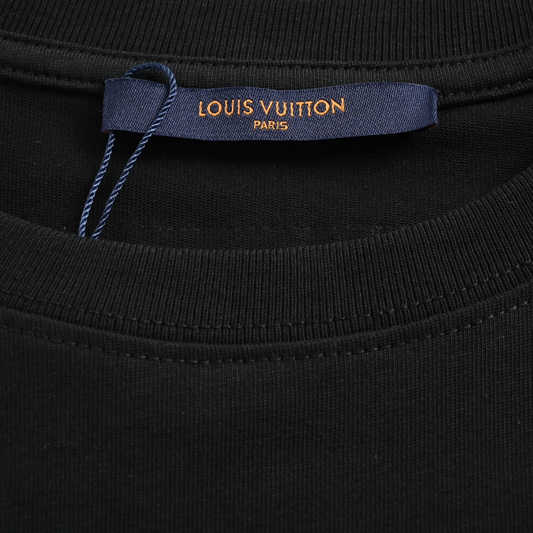 LV T-Shirt