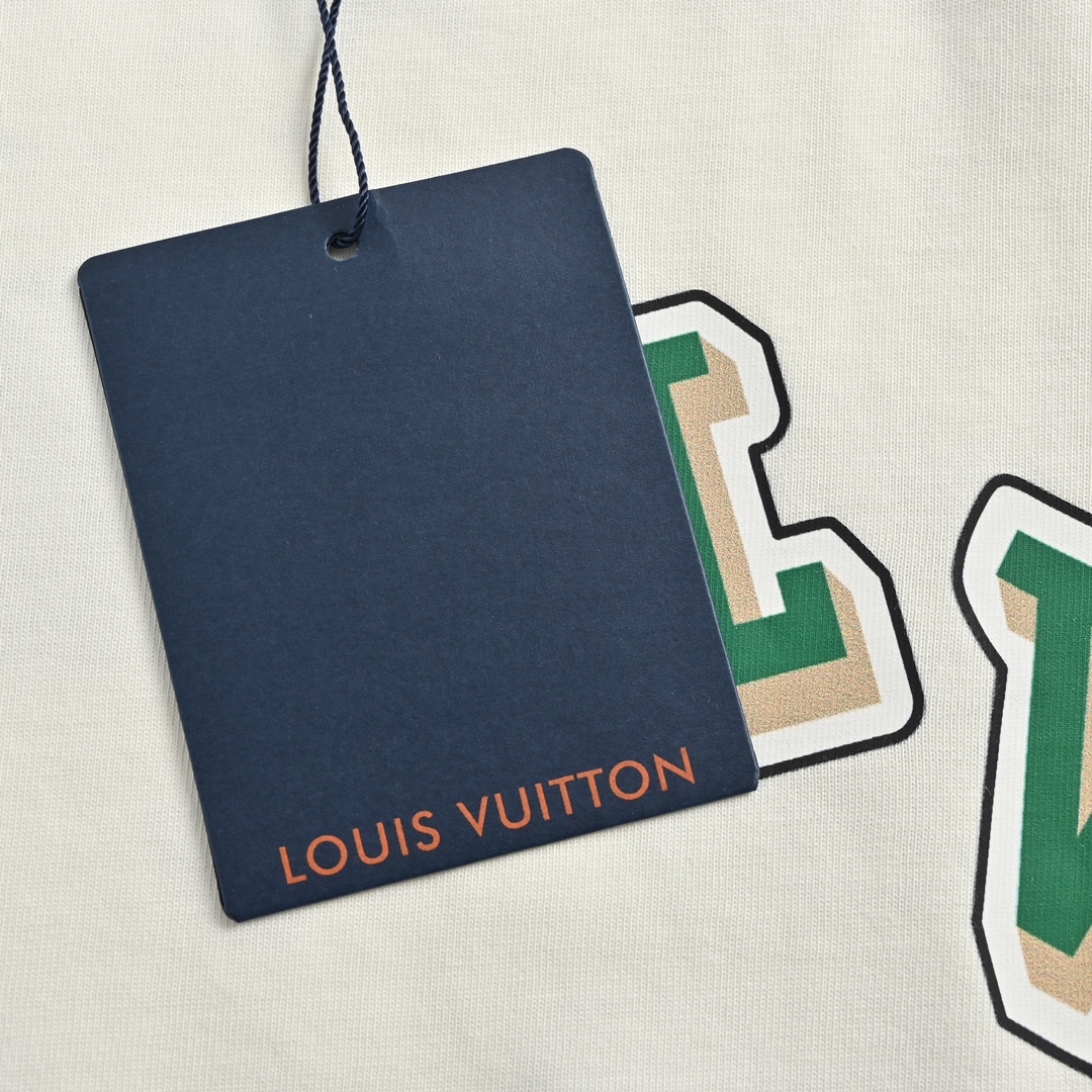 LV T-Shirt