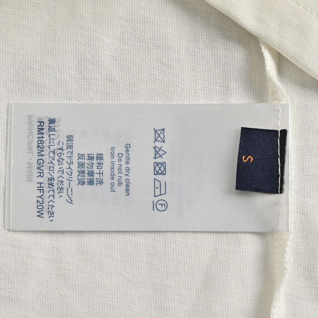LV T-Shirt