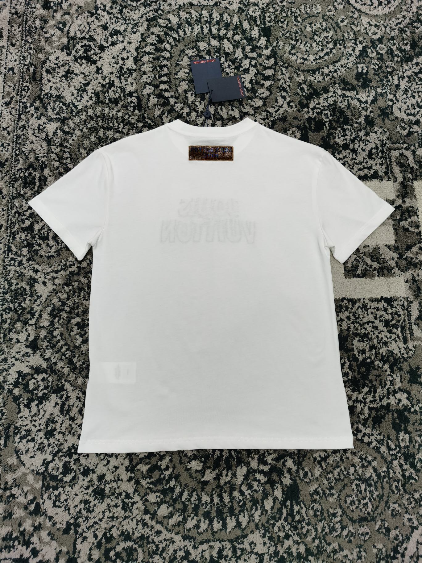 LV T-Shirt