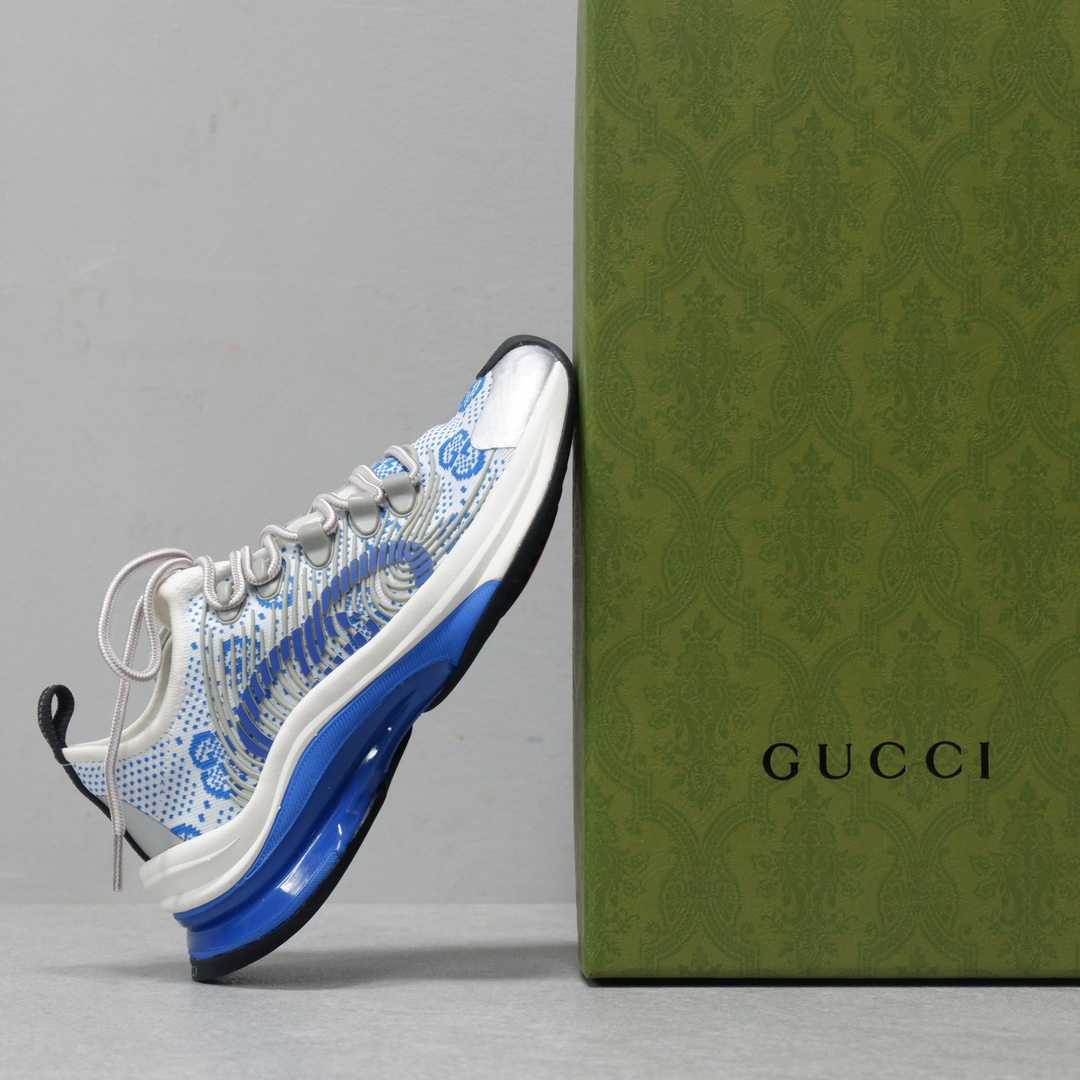 GUCCI SNEAKERS 