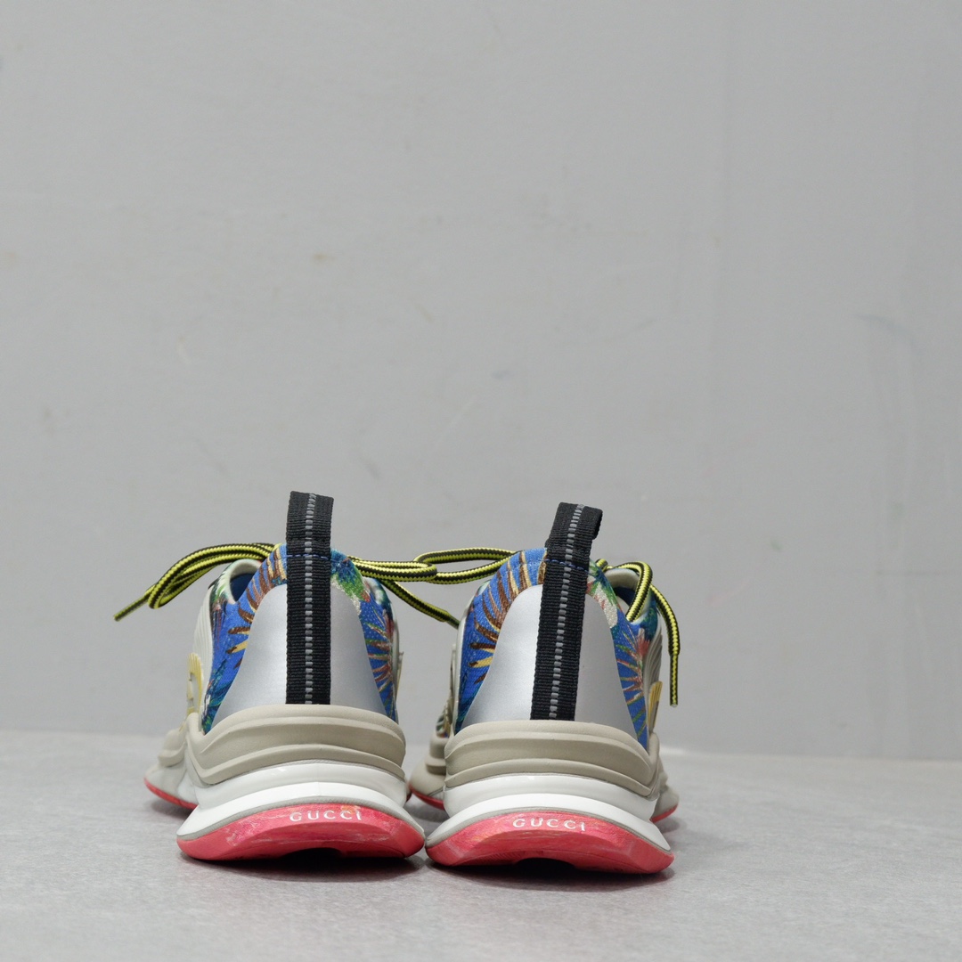 GUCCI SNEAKERS
