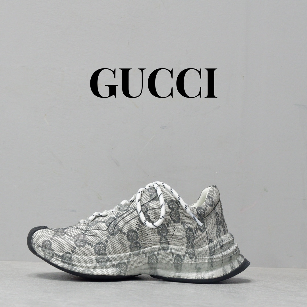 GUCCI SNEAKERS 